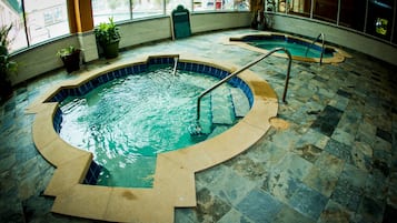 Bain à remous intérieur