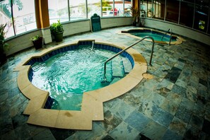 Tina de hidromasaje interior