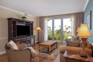 Premium bedding, down duvets, pillow-top beds, in-room safe