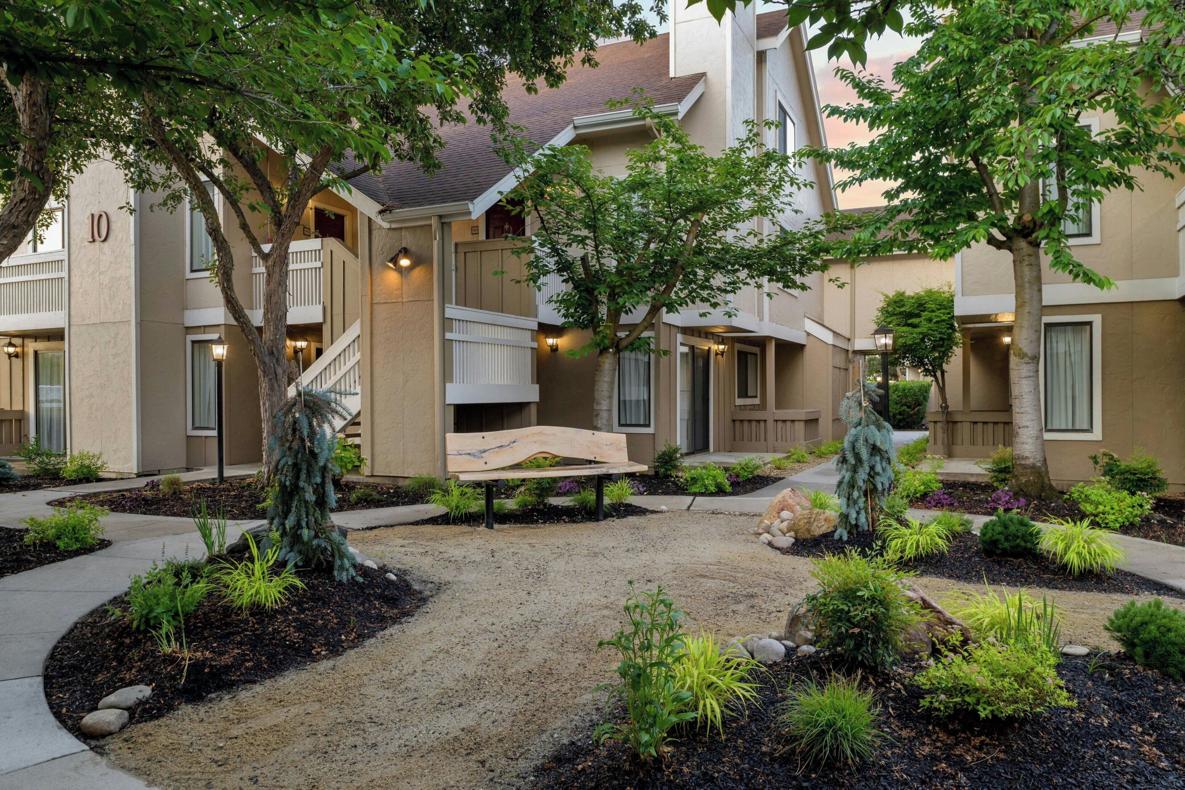 الإطلالة من المنشأة