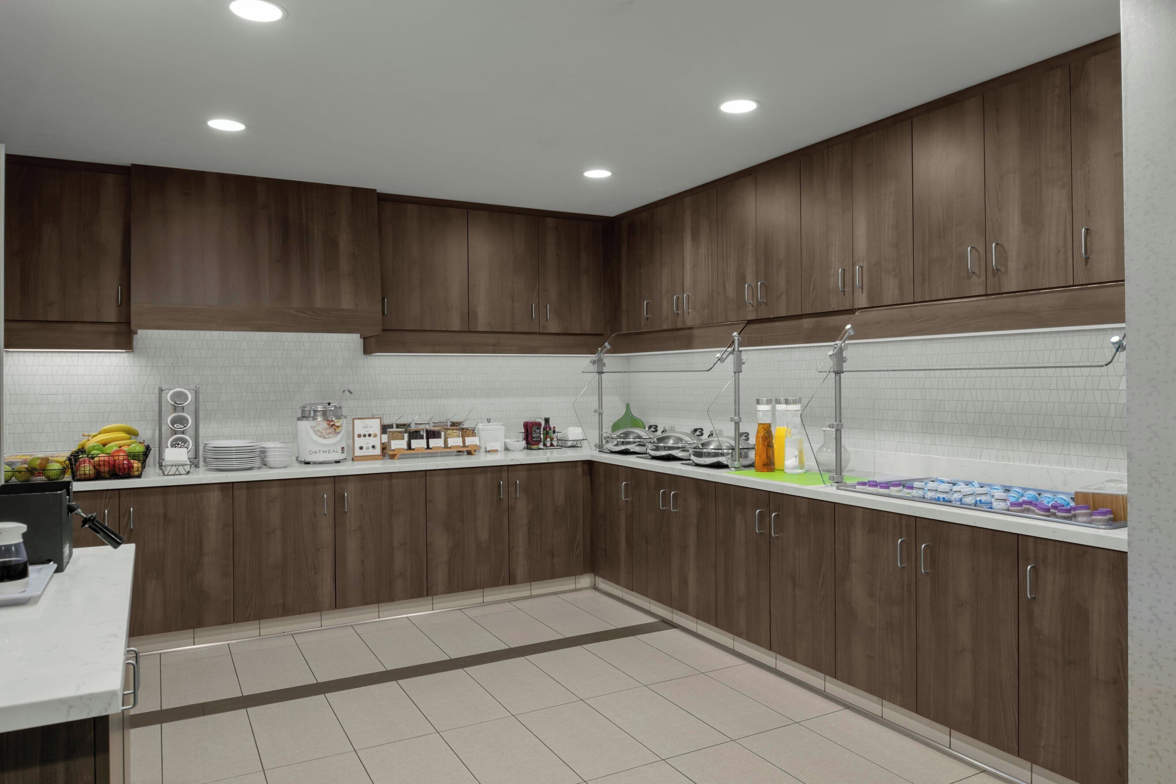 free continental breakfast