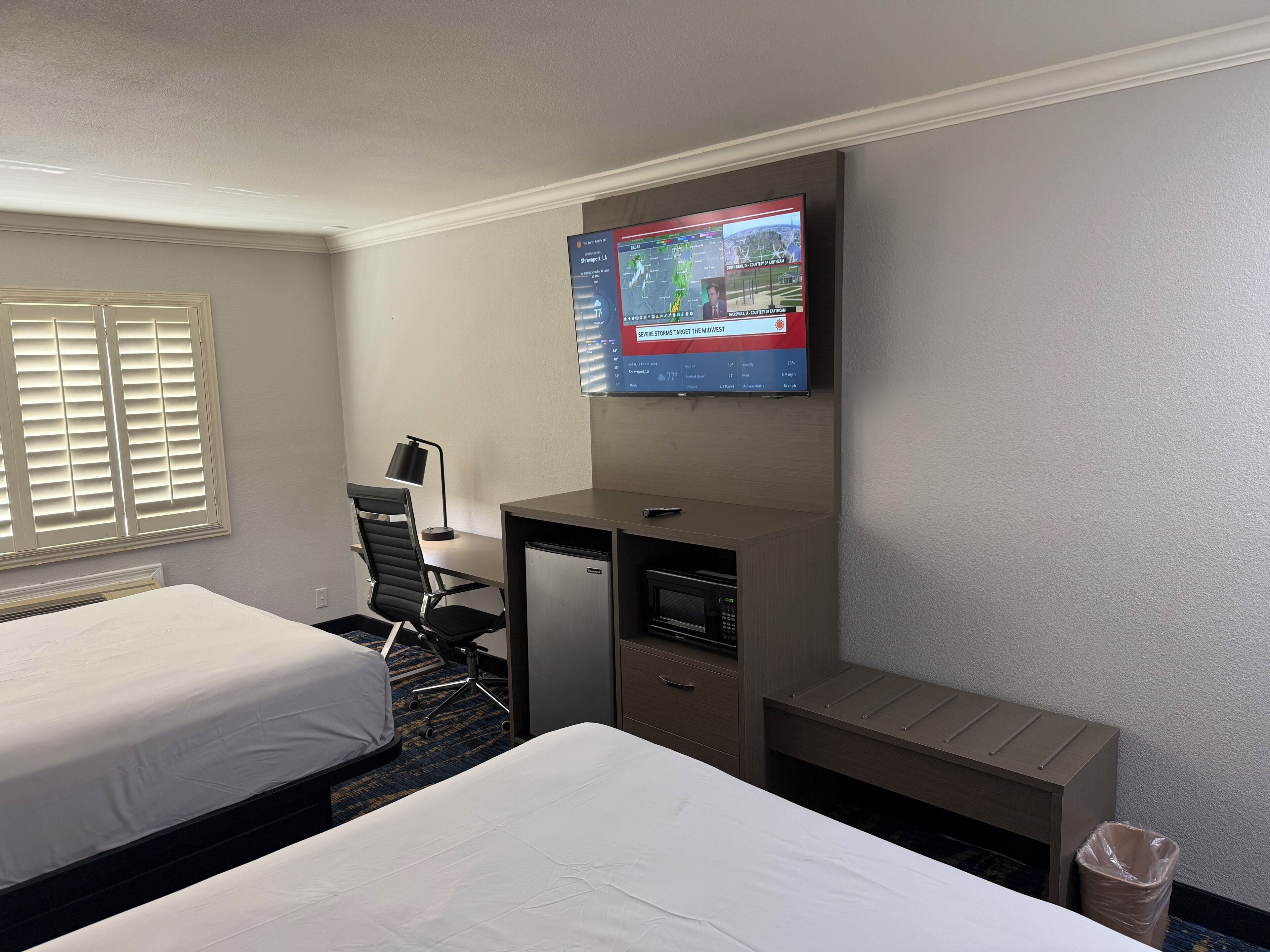 Ferros/tábuas de passar roupa, berços grátis