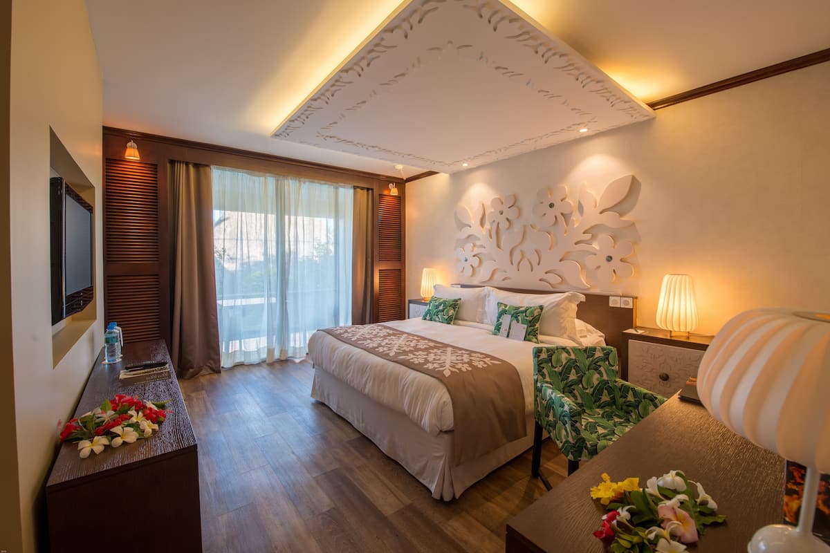 Rom – classic, 1 kingsize-seng | Sengetøy av topp kvalitet, dundyner, memory foam-senger og minibar