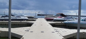 Dock