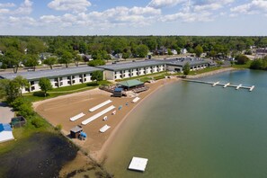 Exterior - Tawas Bay Beach Resort (East Tawas)