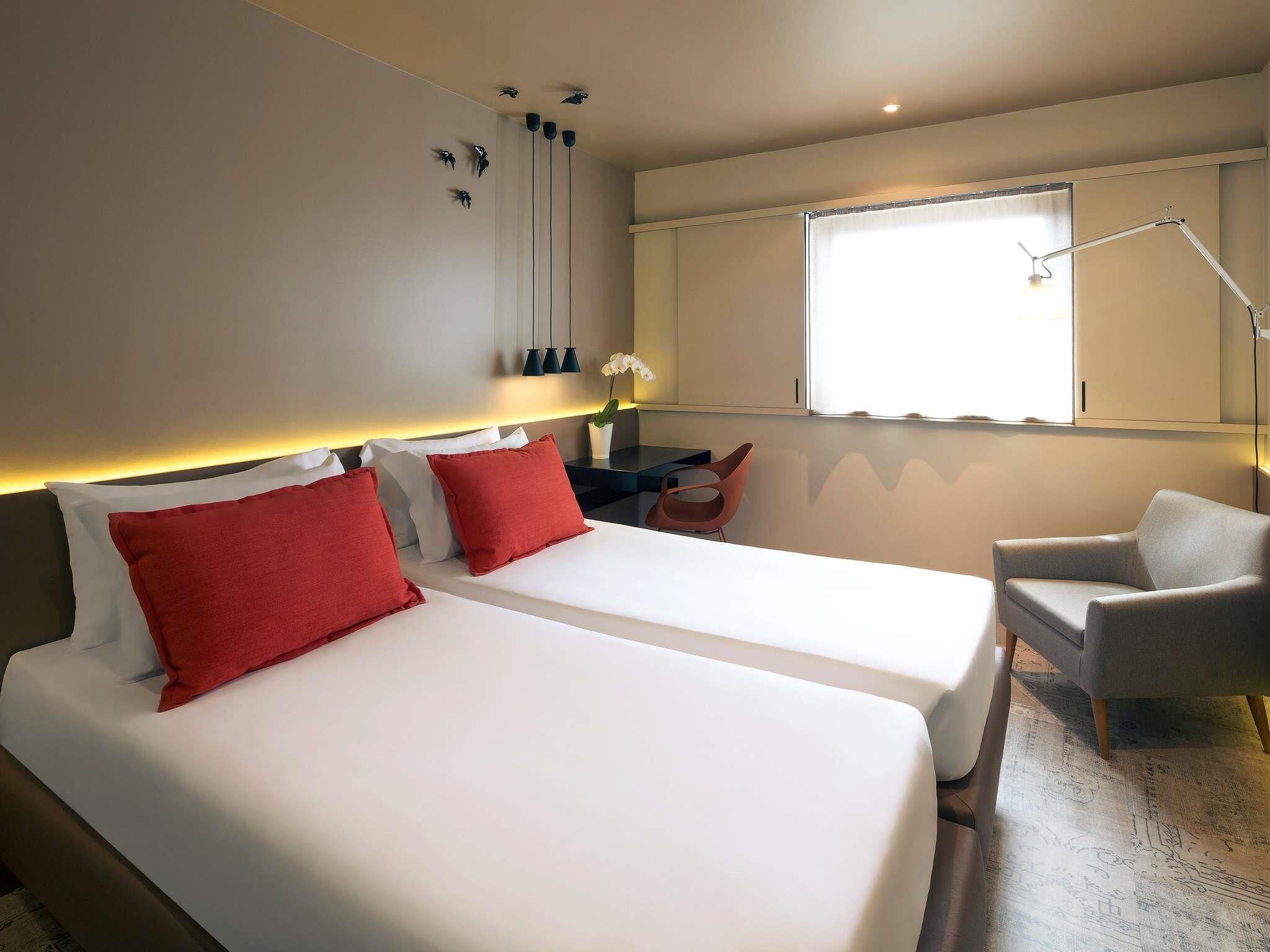 Camera Classic, 2 letti singoli | Biancheria da letto ipoallergenica, materassi Select Comfort, minibar