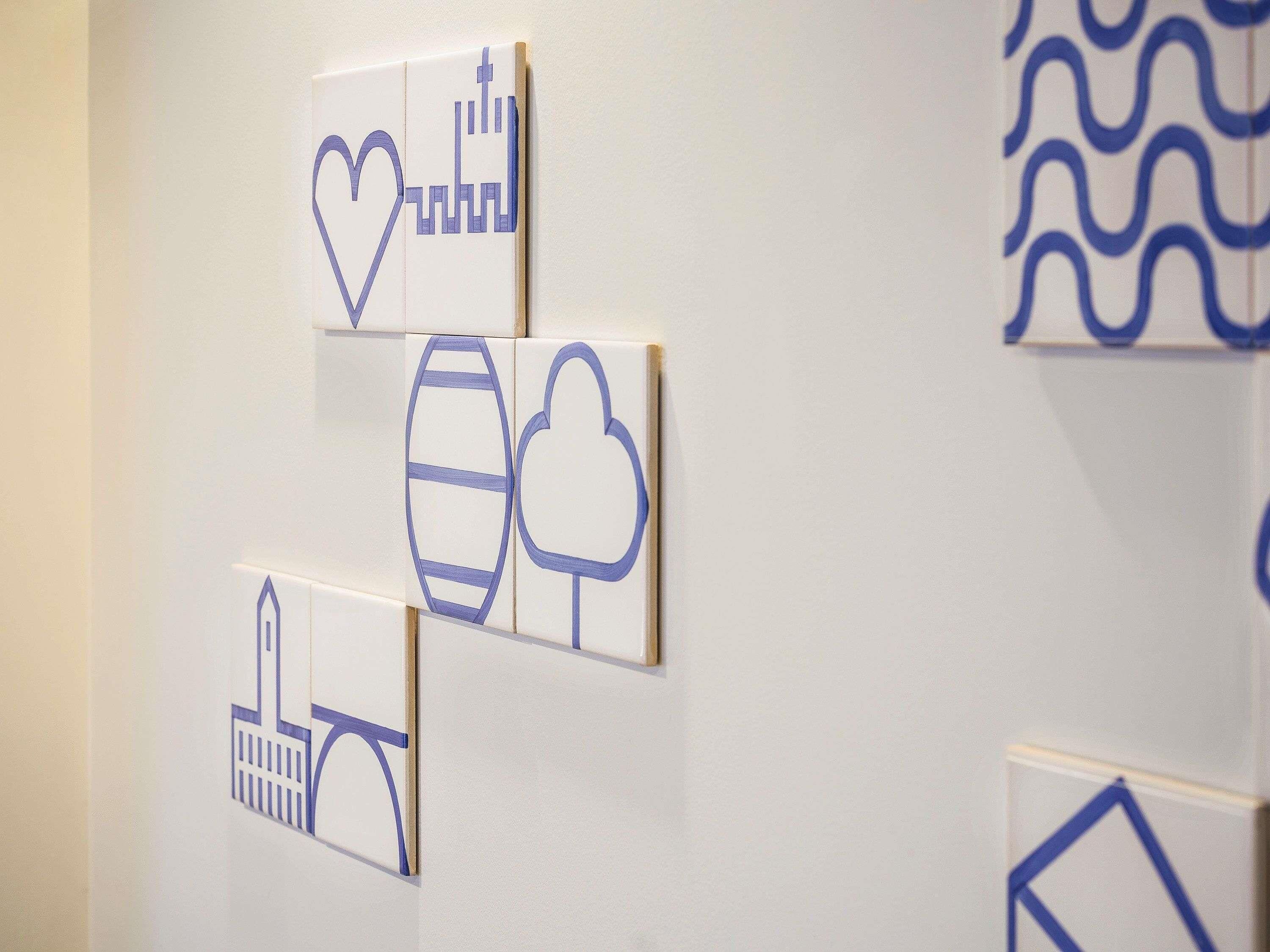 Hypo-allergenic bedding, Select Comfort beds, minibar, in-room safe