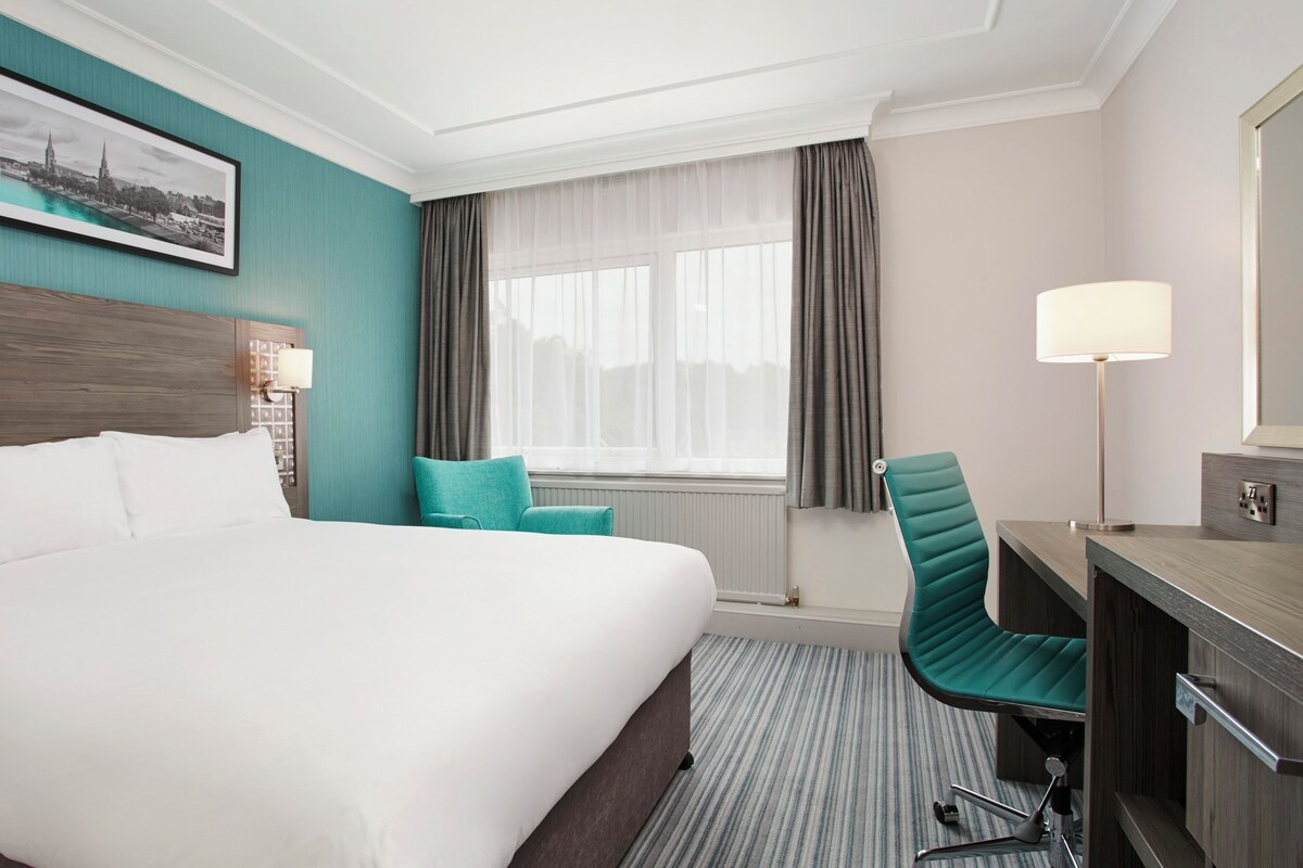Executive Double with Sofa Bed - Capacity 3