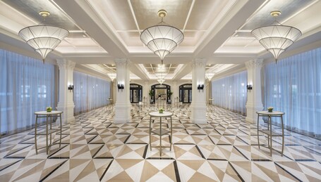 Raffles Singapore - Image 98