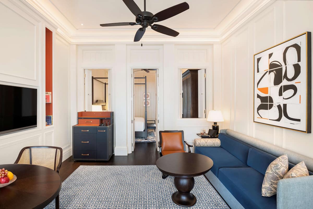 1 bedroom, premium bedding, in-room safe, desk