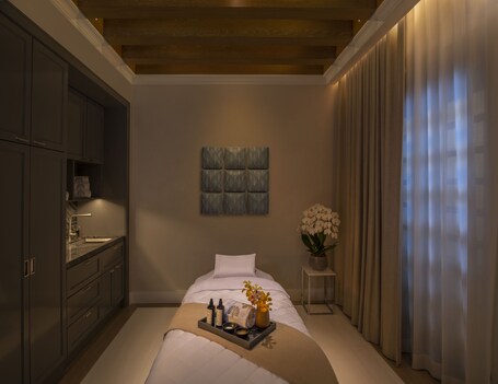 Raffles Singapore - Image 48