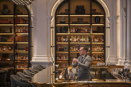 Raffles Singapore - Image 37