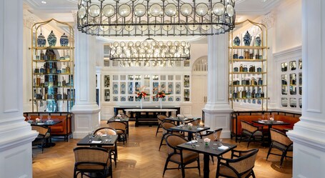 Raffles Singapore - Image 1