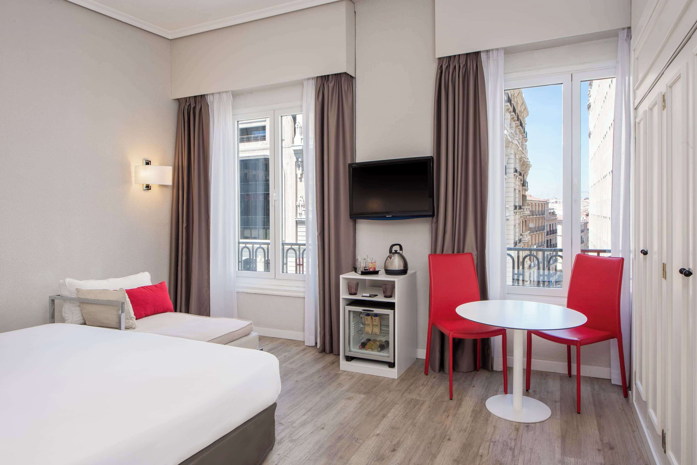 1 bedroom, premium bedding, down duvets, memory-foam beds