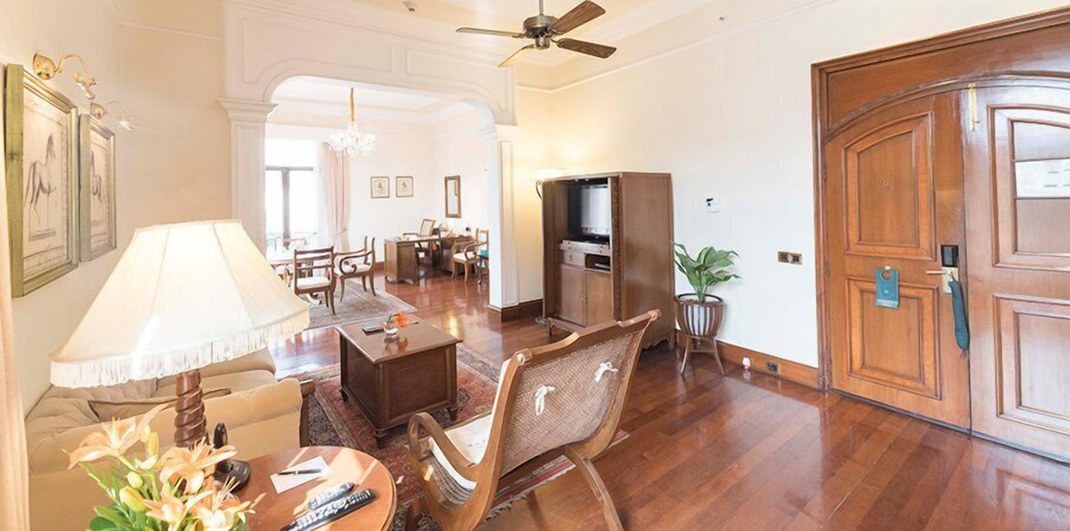 luxury suite | interior