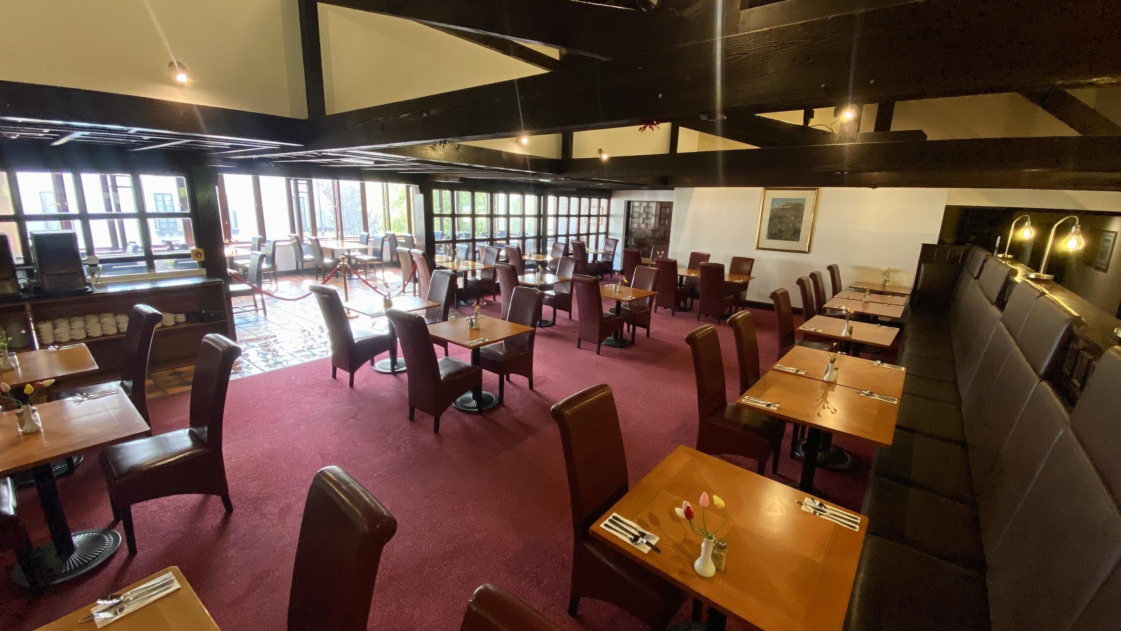 Photo - Europa Gatwick Hotel