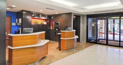 Courtyard by Marriott Tampa North/I-75 Fletcher