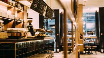 Coffee shop