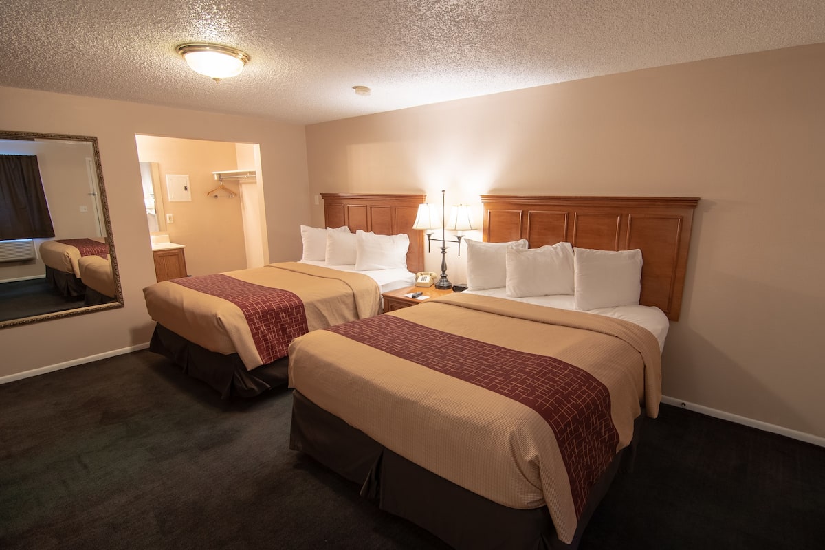 Room, 2 Queen Beds