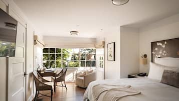 Roba de llit d'alta qualitat, cobrellits i minibar