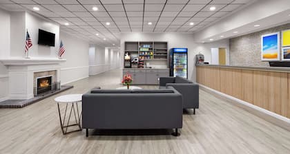 Days Inn by Wyndham Hinesville Near Fort Stewart