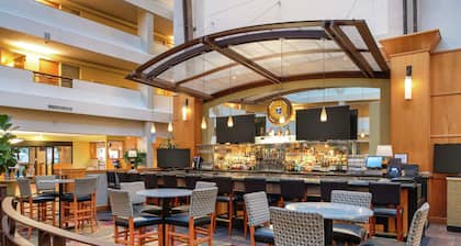 DoubleTree Suites by Hilton Seattle Airport - Southcenter
