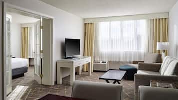 Desk, blackout drapes, iron/ironing board, free cribs/infant beds