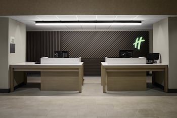 Holiday Inn Hotel & Suites Boston - Peabody by IHG