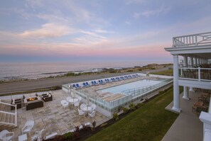 View from property - Ocean House Hotel at Bass Rocks (Gloucester)