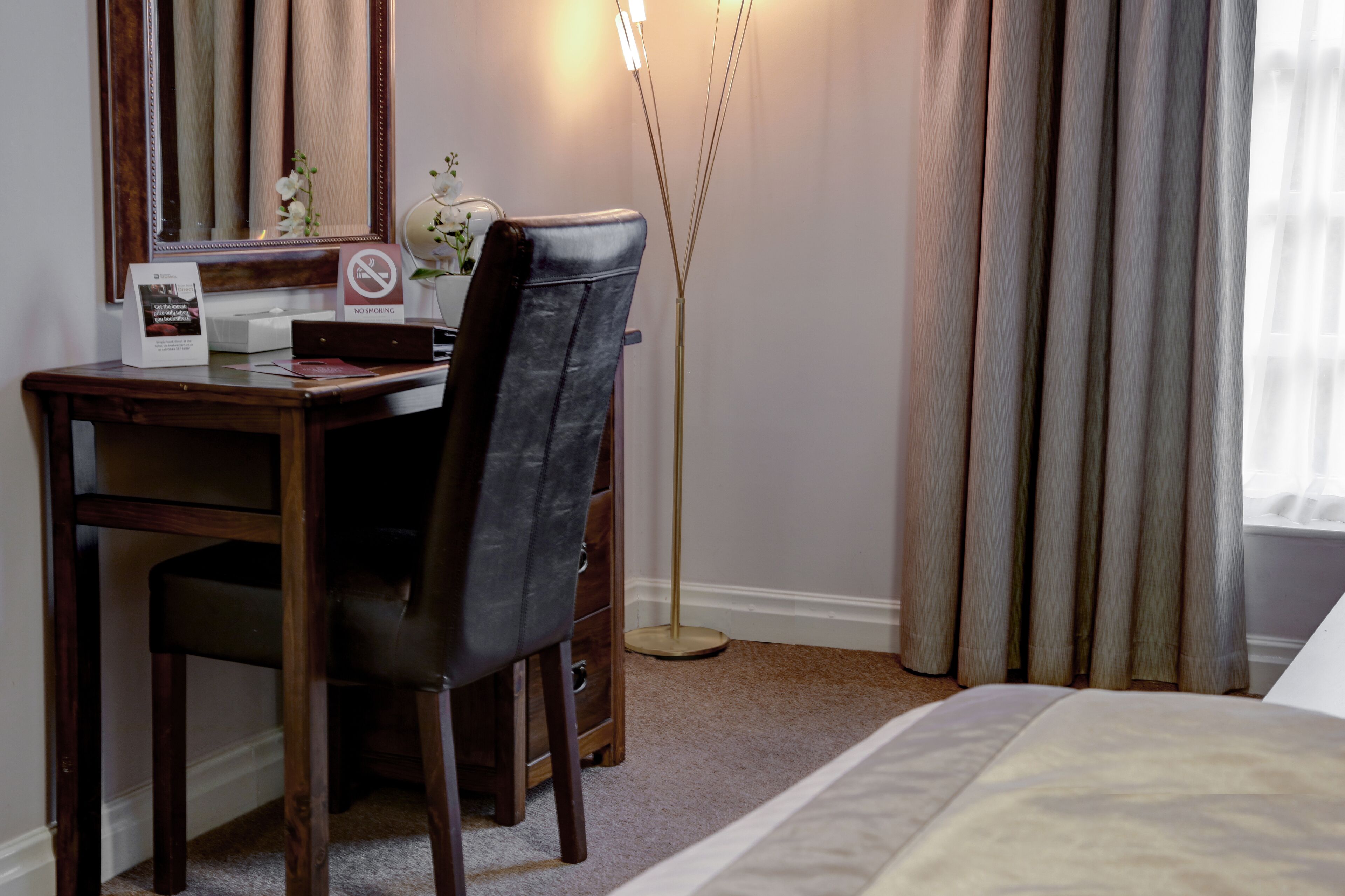 1 bedroom, in-room safe, desk, iron/ironing board