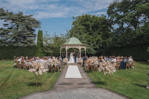 Área externa para casamento