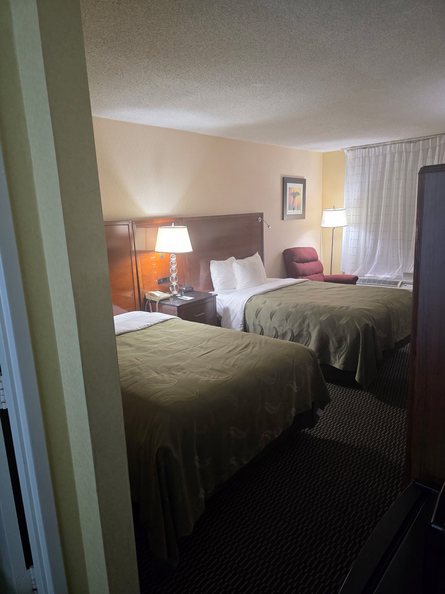 Standard Room, 2 Double Beds, Non Smoking | In-room safe, desk, iron/ironing board, free cribs/infant beds