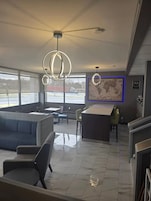 Sala de estar en el lobby