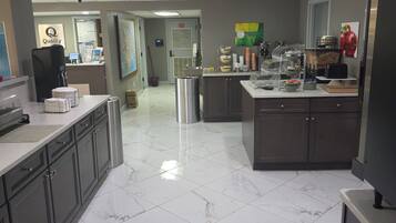 Desayuno inglés todos los días (con cargo)