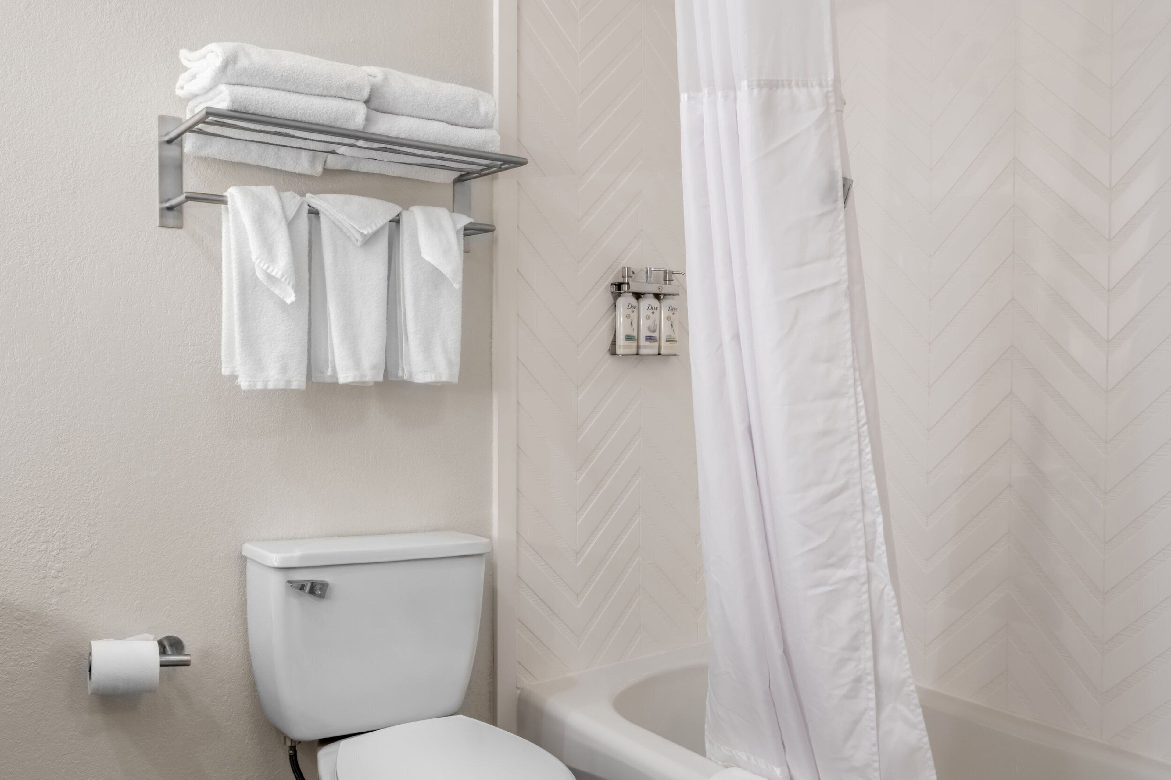 1 bedroom, in-room safe, desk, blackout curtains