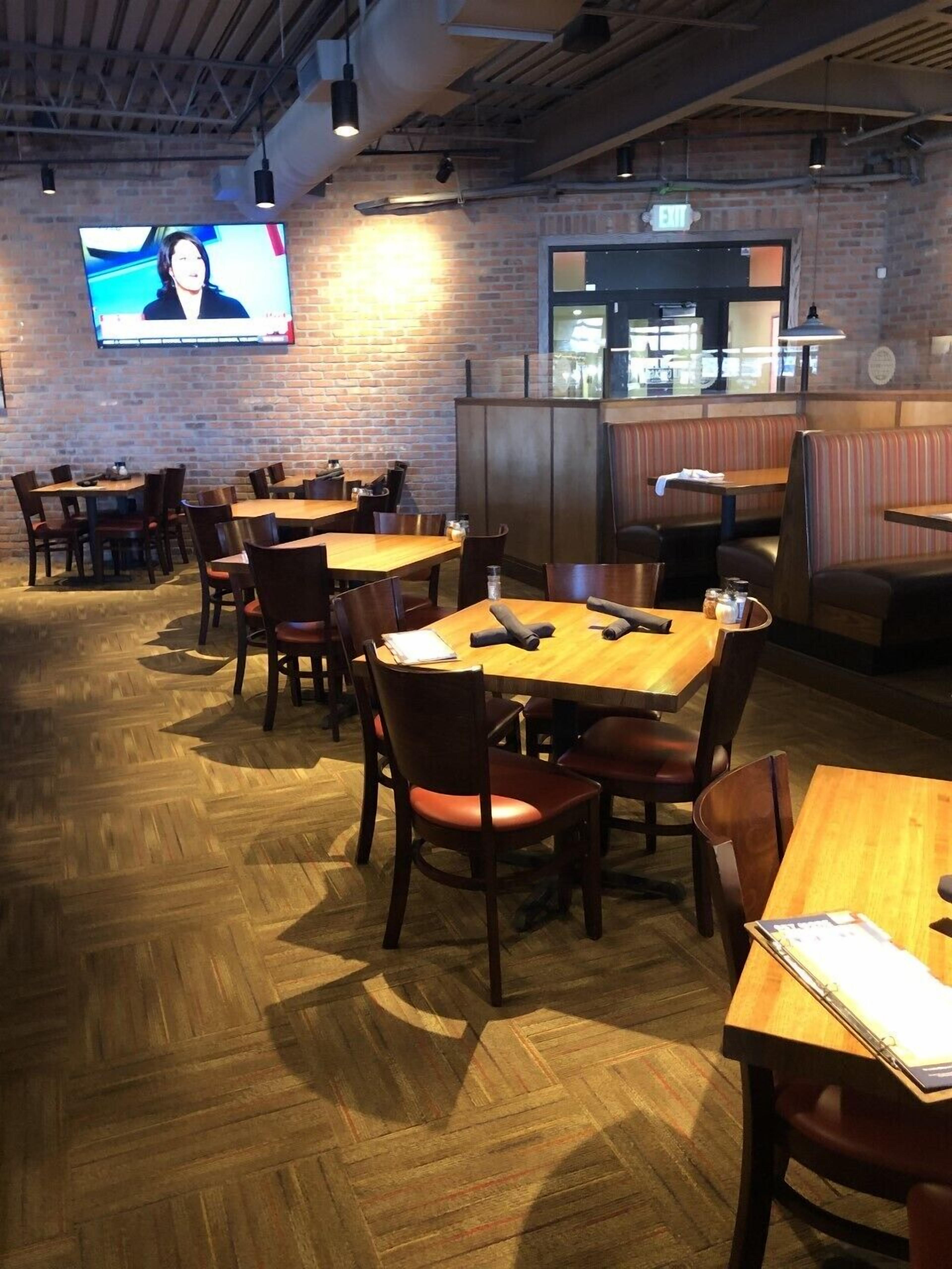 Desayuno buffet todos los días (con cargo)