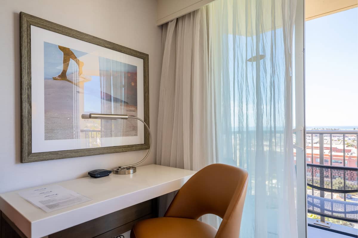 Chambre Standard, 1 trĂšs grand lit
