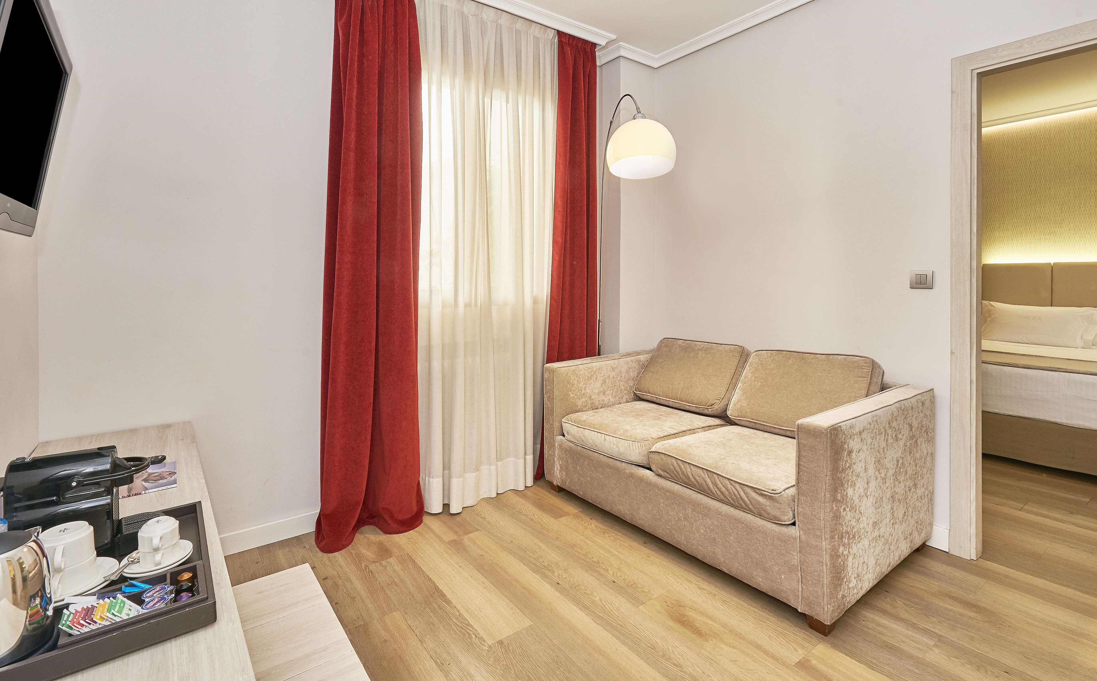 superior room | minibar, in-room safe, desk, blackout curtains