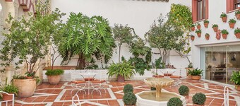 NH Córdoba Califa Hotel
