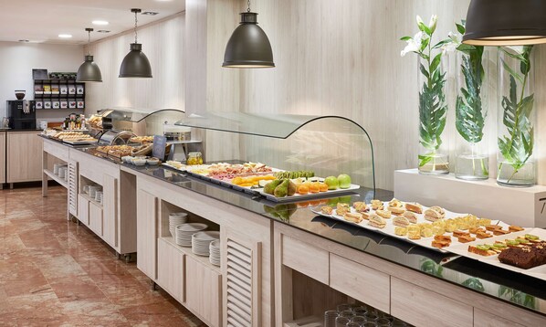 Daily buffet breakfast for a fee
