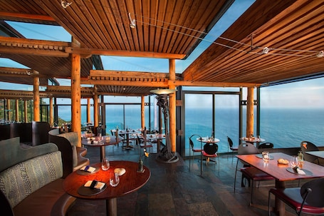 Ocean views . Post Ranch Inn