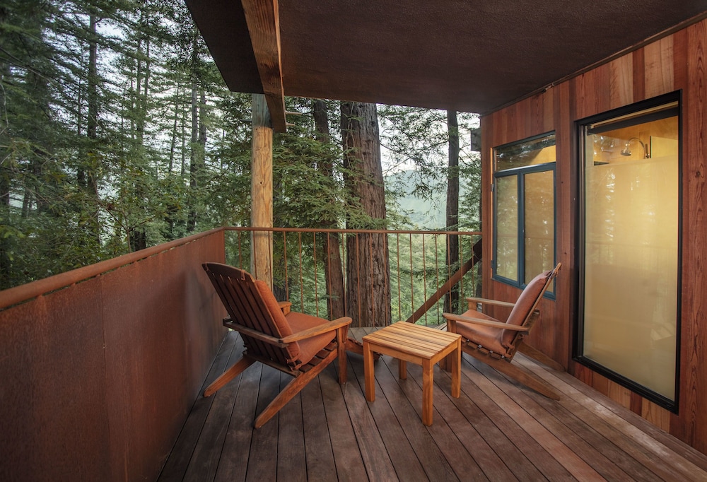 Post Ranch Inn by null