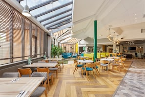 Frühstück, Mittagessen, Abendessen, internationale Küche