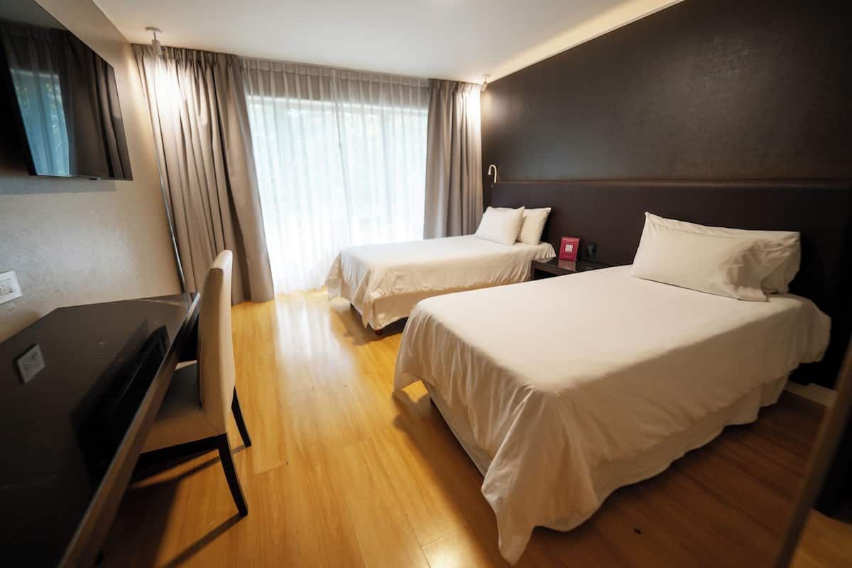1 habitación, ropa de cama de alta calidad y minibar