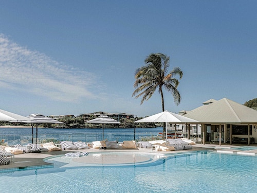 Novotel Sunshine Coast Resort