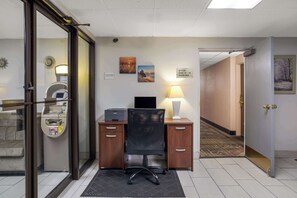 Business center - Quality Inn Toledo Westgate (Toledo)