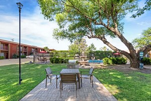 Área de parrillas y picnic