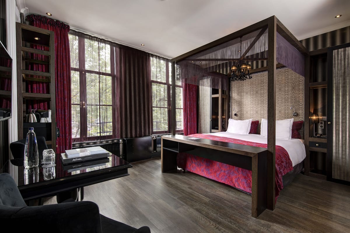 Deluxe Room (Special) | 1 bedroom, premium bedding, free minibar, in-room safe