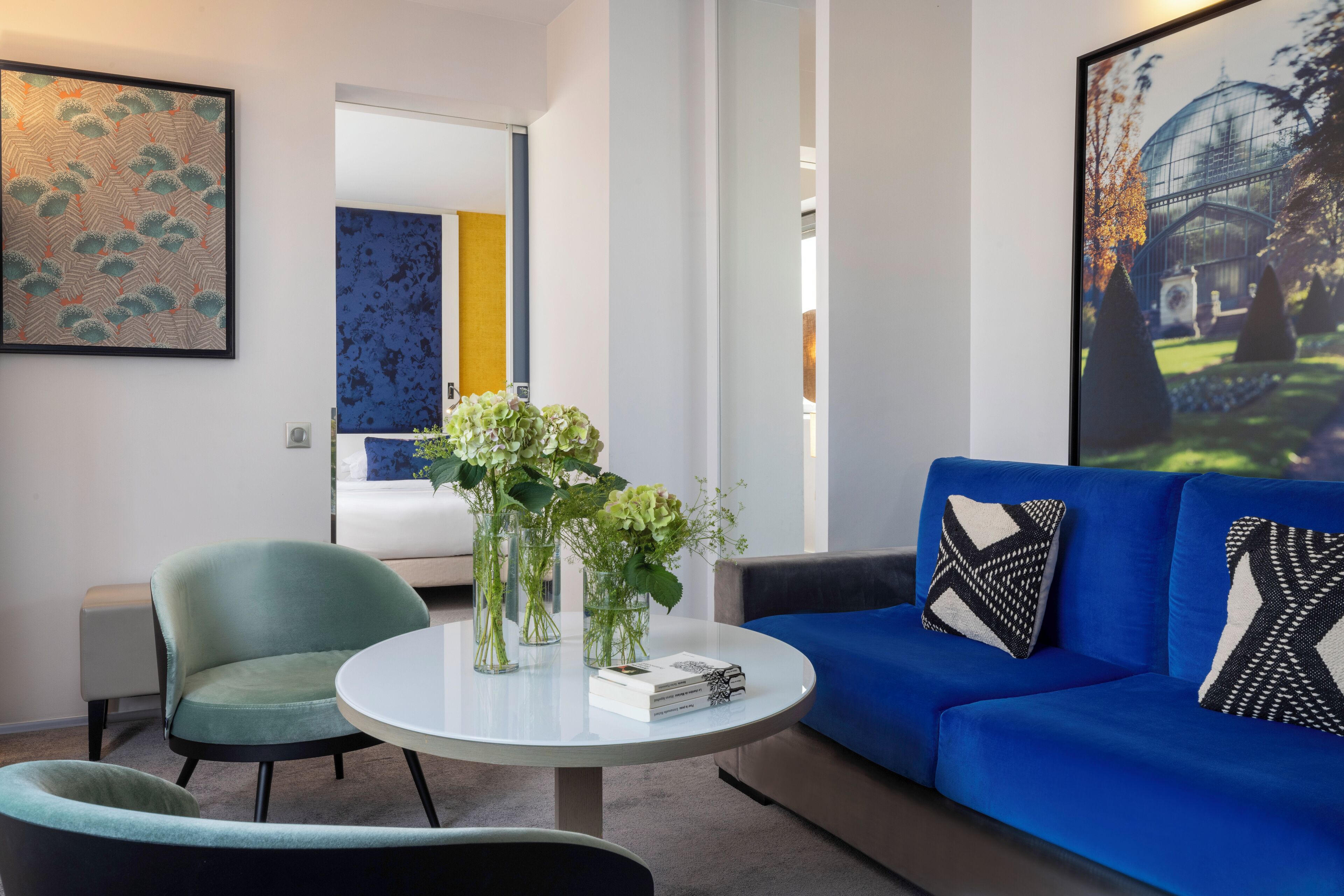 suite | living area | flat-screen tv, ipod dock, toys, pay films