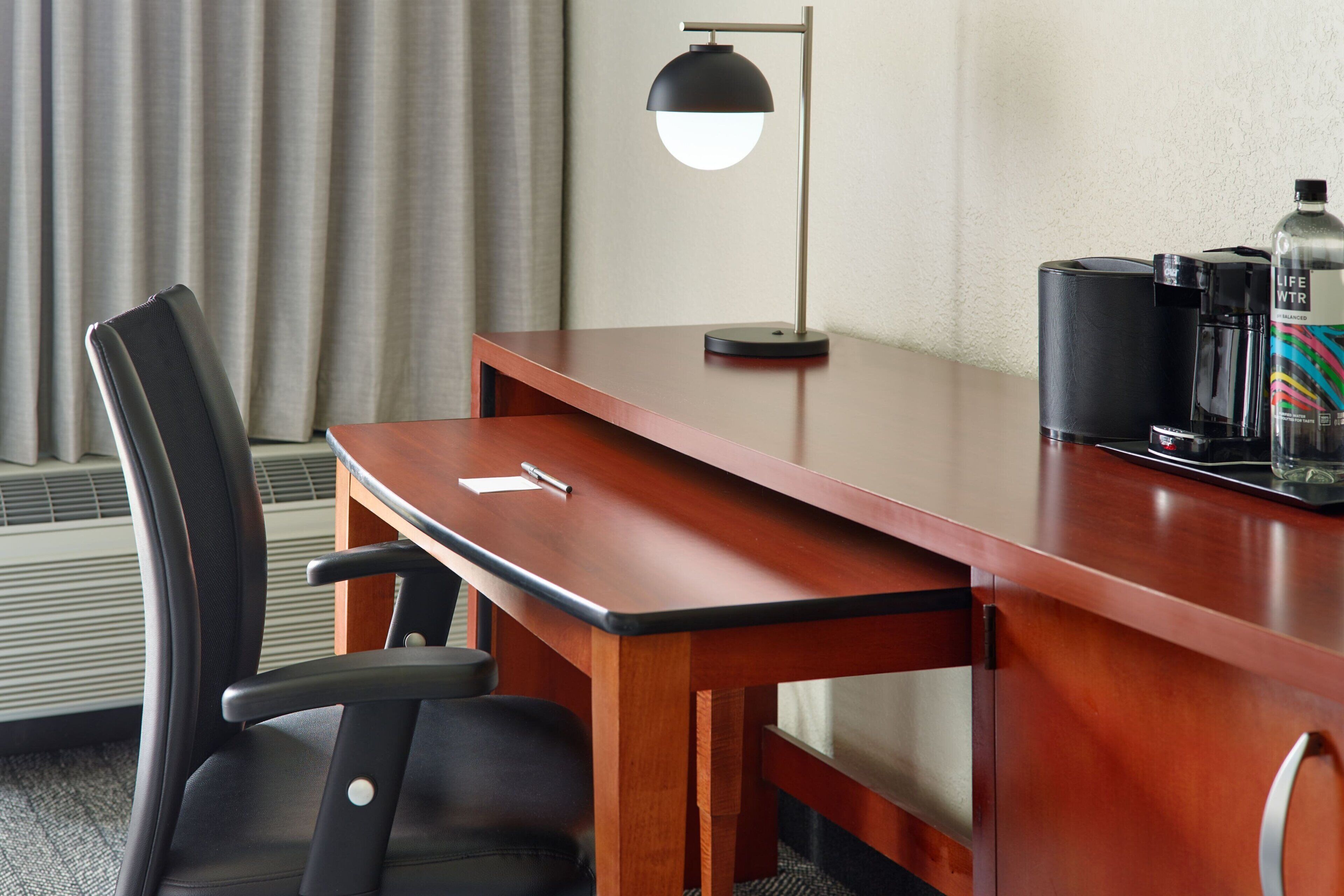 hypo-allergenic bedding, desk, iron/ironing board, free cots/infant beds